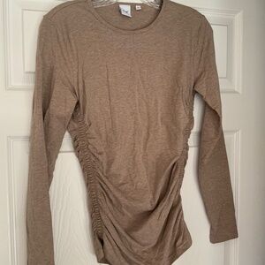 Long sleeve tee